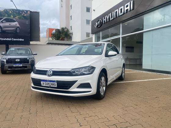 VOLKSWAGEN POLO 1.0 MPI TOTAL FLEX MANUAL VOLKSWAGEN POLO 1.0 MPI TOTAL FLEX MANUAL